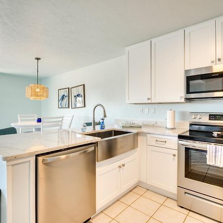 Cedar Key Condo With Balcony And Gulf Views! 외부 사진
